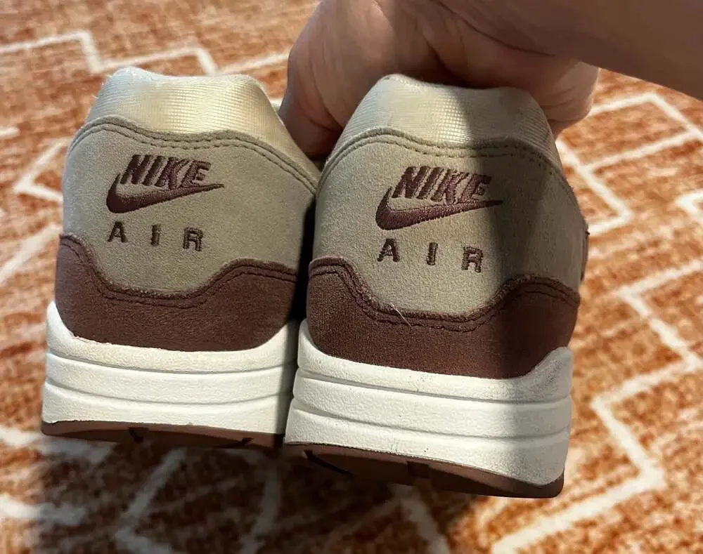 Nike Air Max 1 'Smokey Mauve' Women's Casual Sneakers size 12